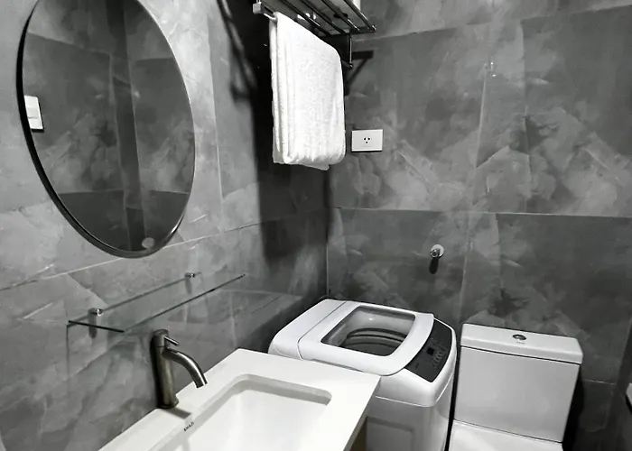 Dagos Primeworld With Balcony And Pool View 4*